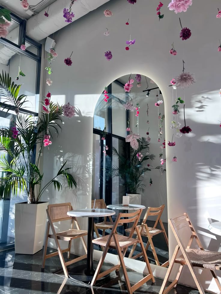 thiết kế đèn cho quán cafe